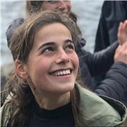 Je donne des cours pour les élèves de primaire au secondaire, en fonction de vos besoin.